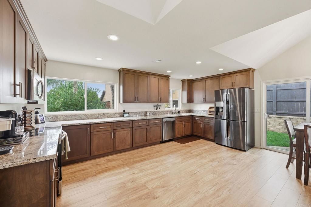 property-image-3