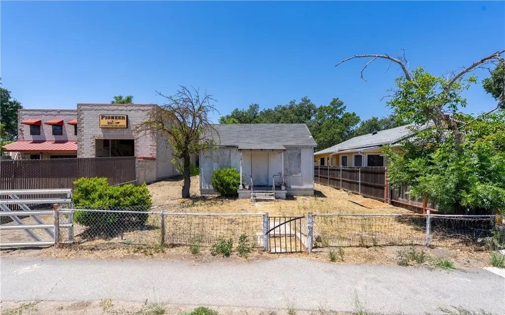 property-image-3
