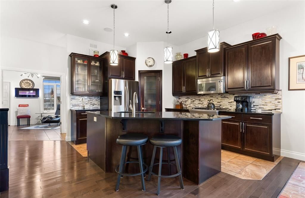 property-image-3