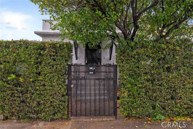 property-image-3