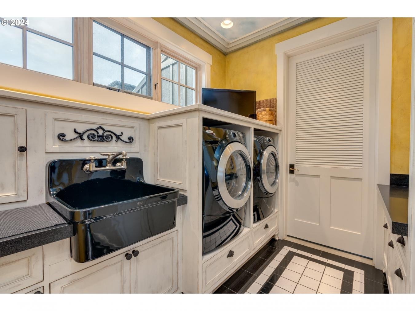 property-image-32
