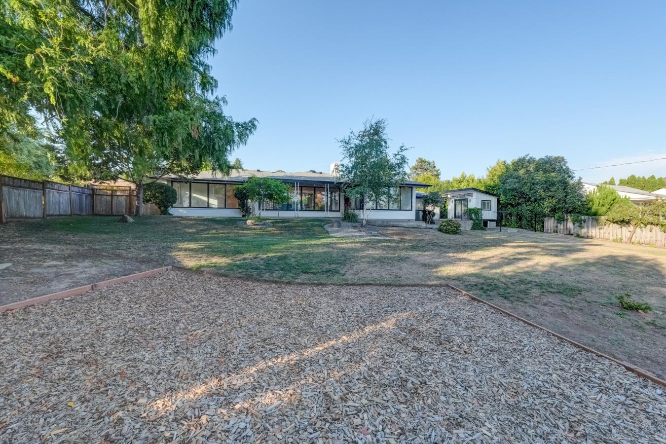 property-image-35