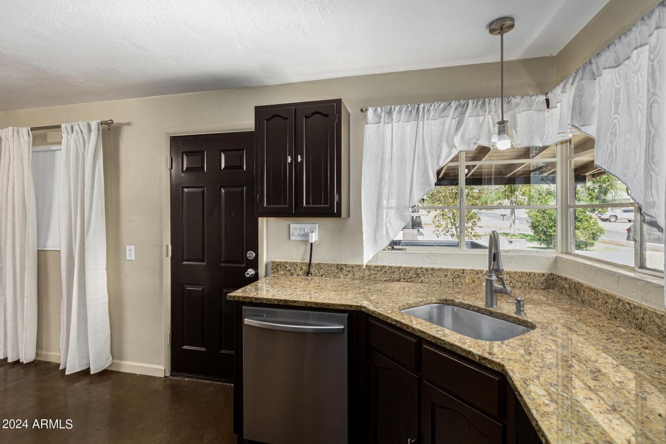 property-image-11