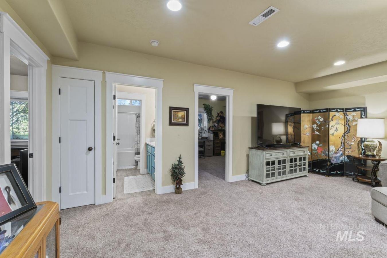 property-image-36