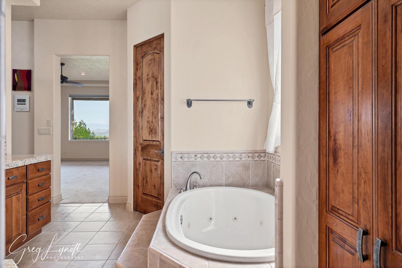 property-image-32