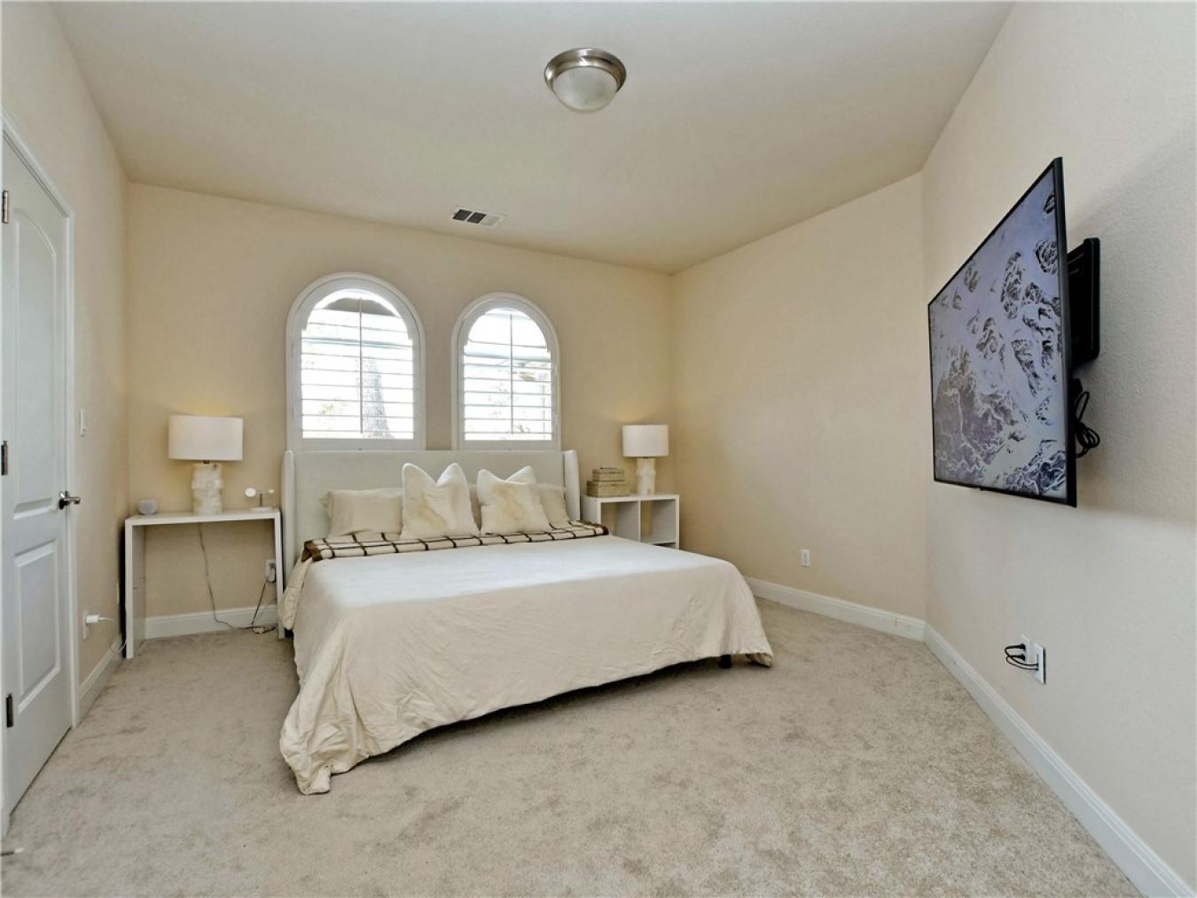 property-image-35