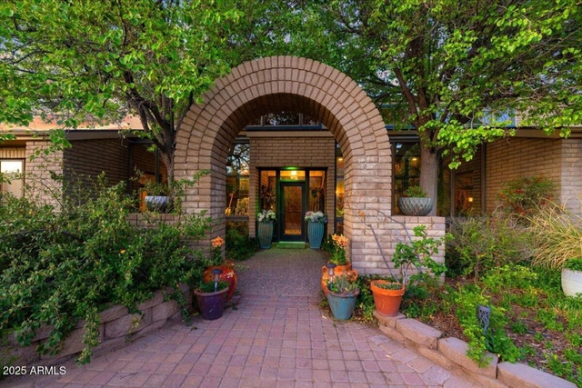property-image-3