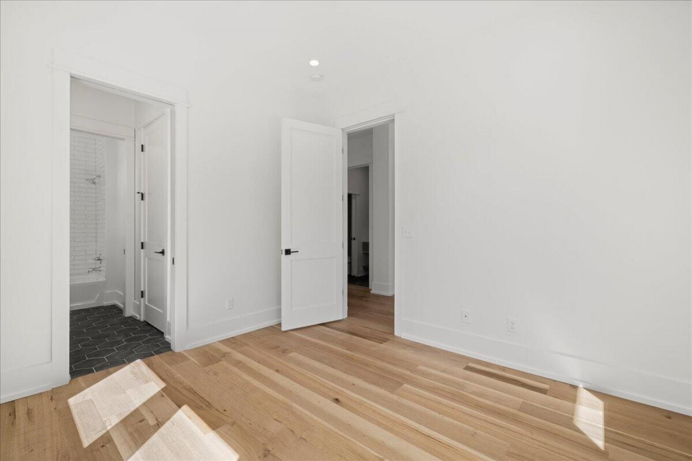 property-image-12