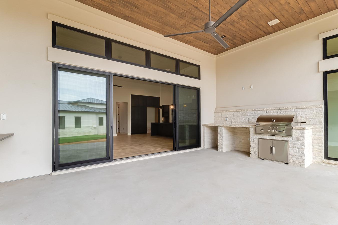 property-image-36