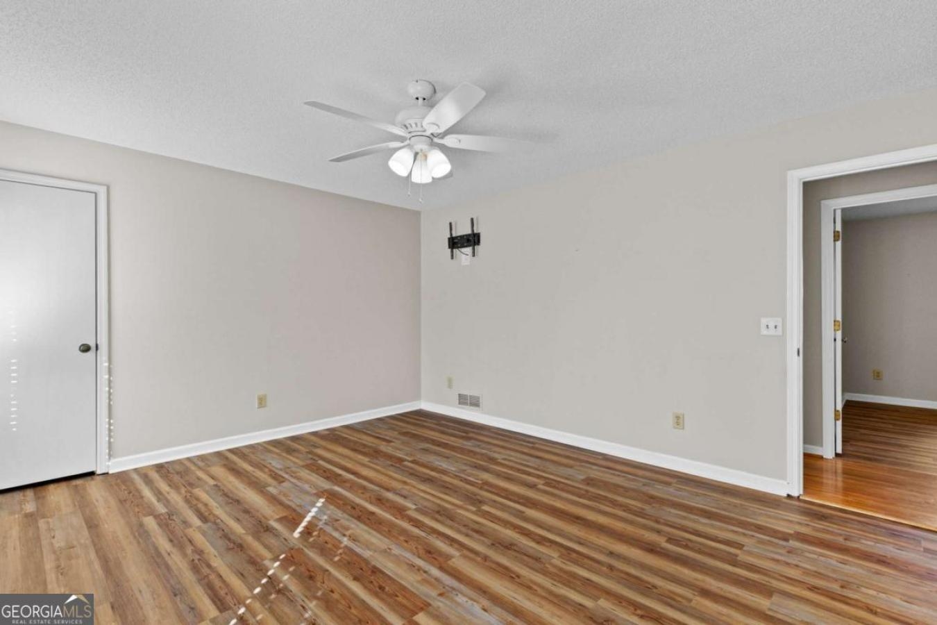 property-image-21