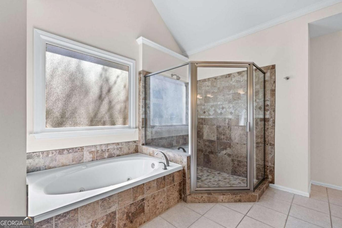 property-image-35