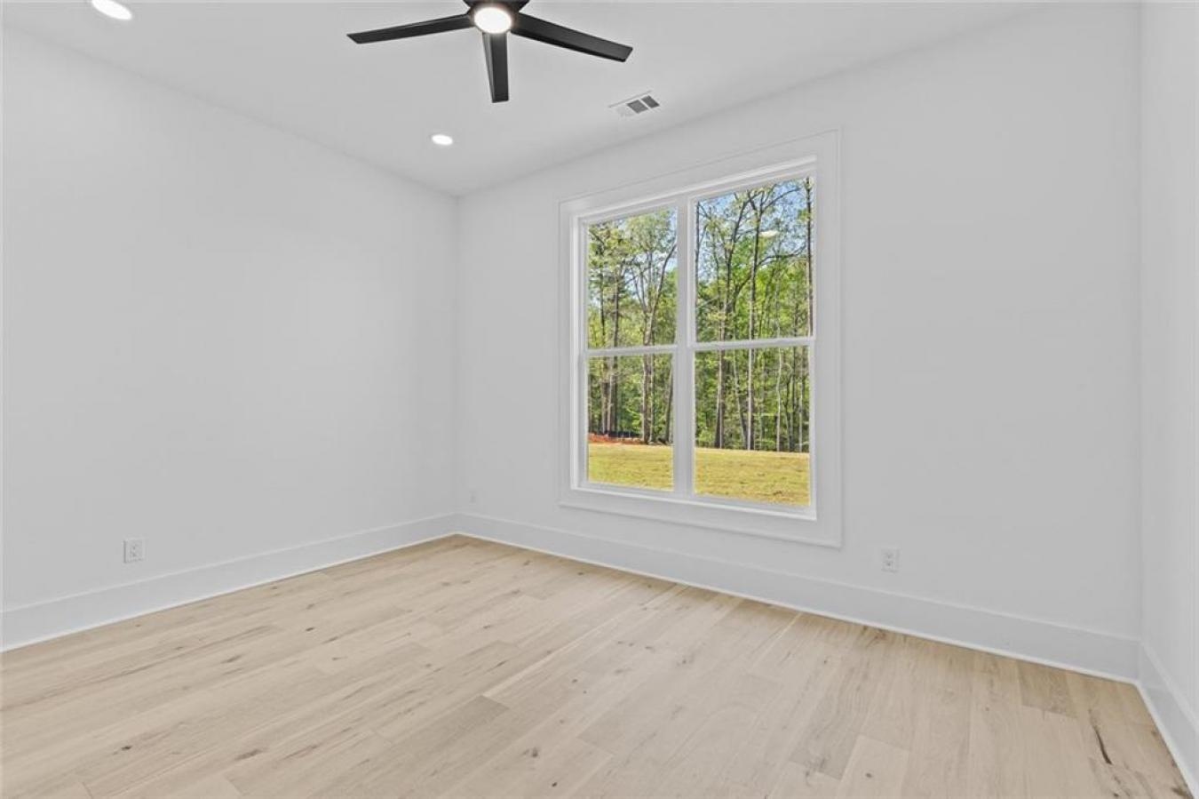 property-image-35