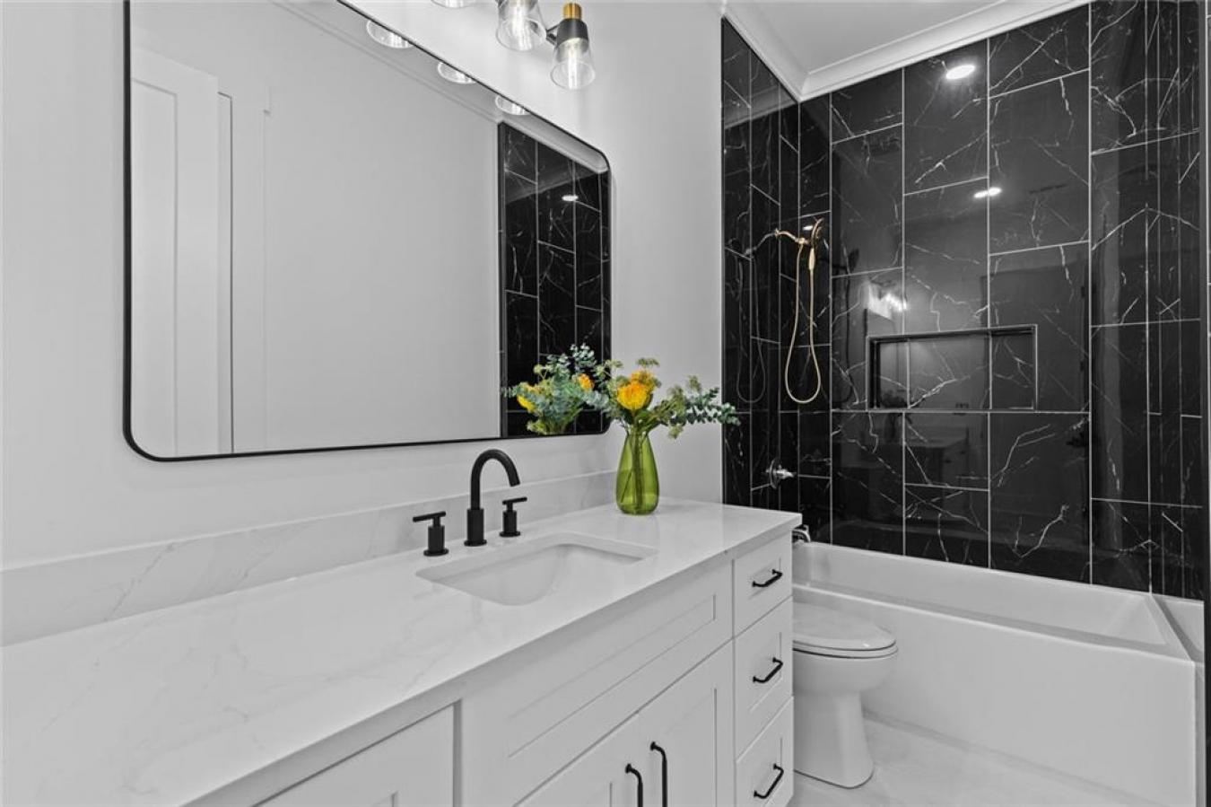 property-image-36