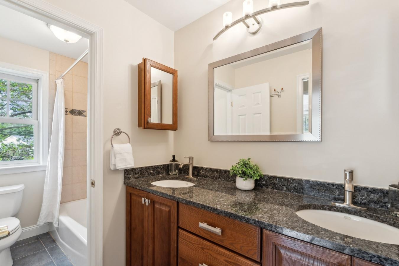property-image-35