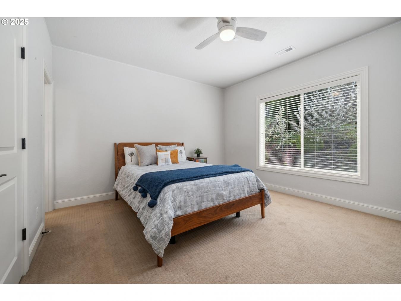 property-image-35