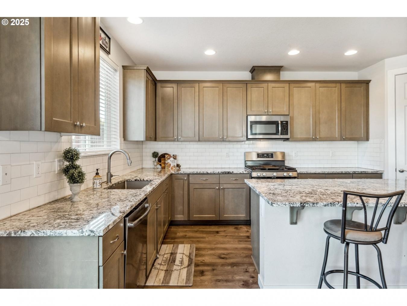 property-image-9