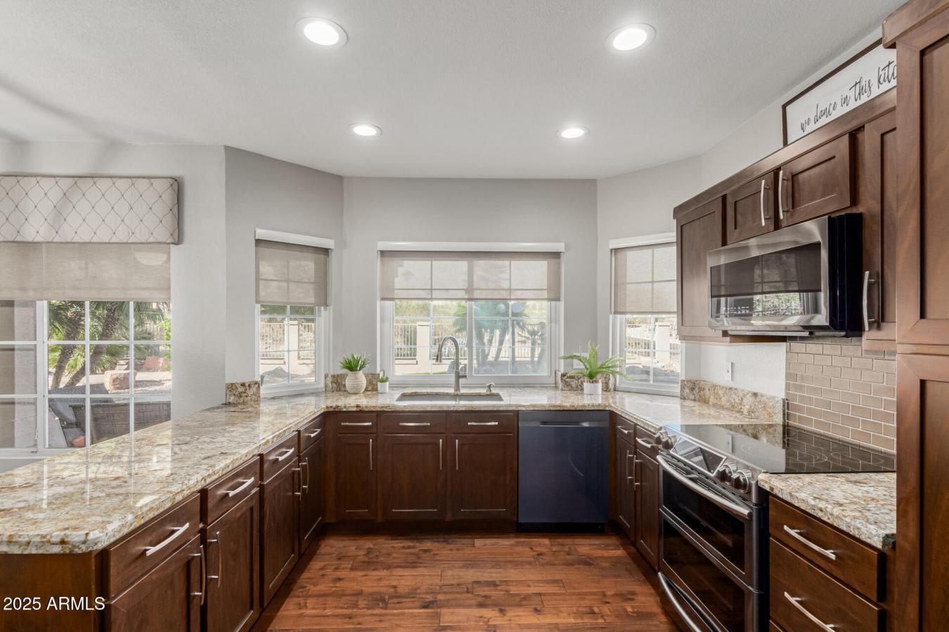 property-image-12