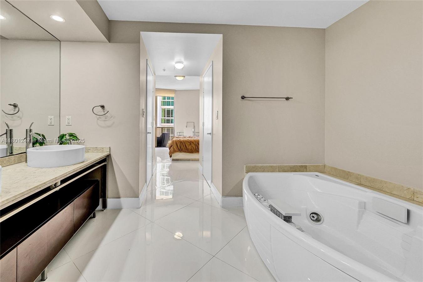property-image-11