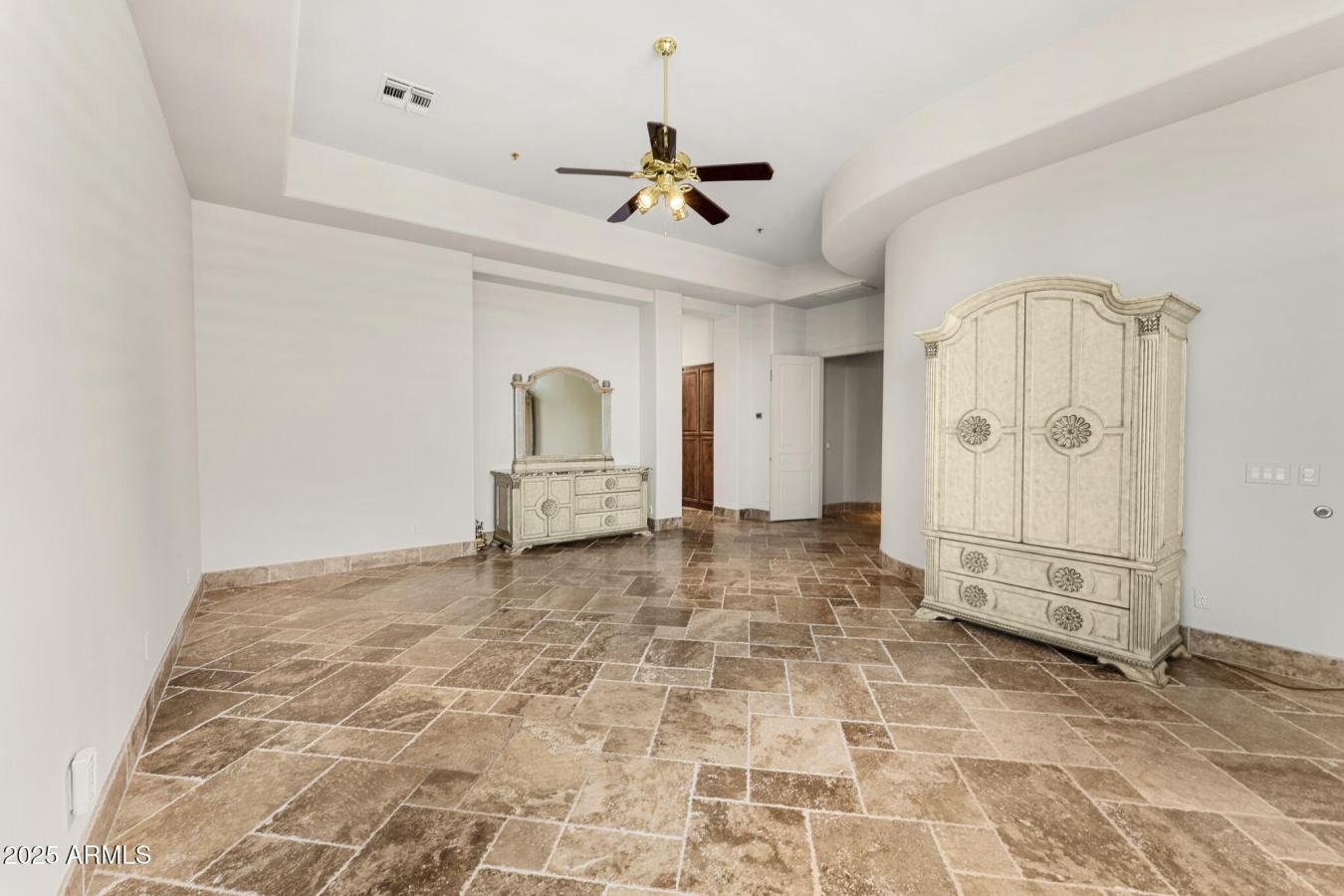 property-image-17