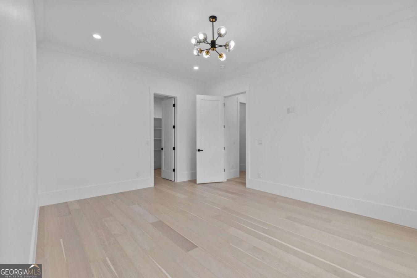 property-image-35