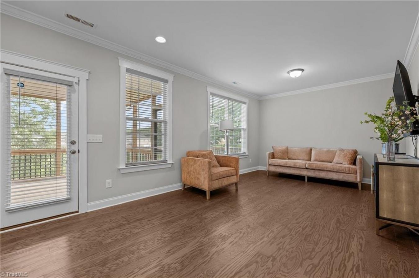 property-image-11