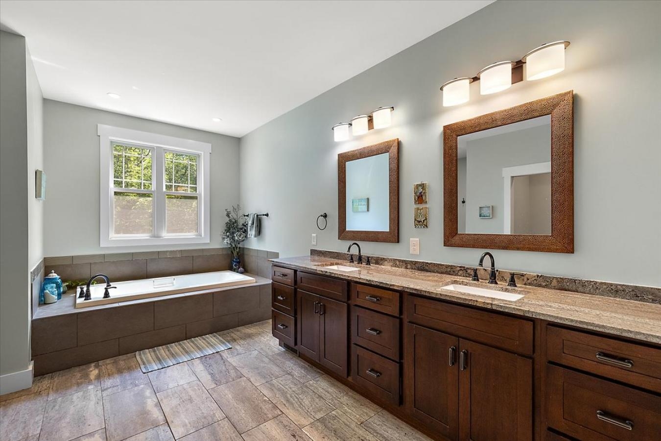 property-image-19