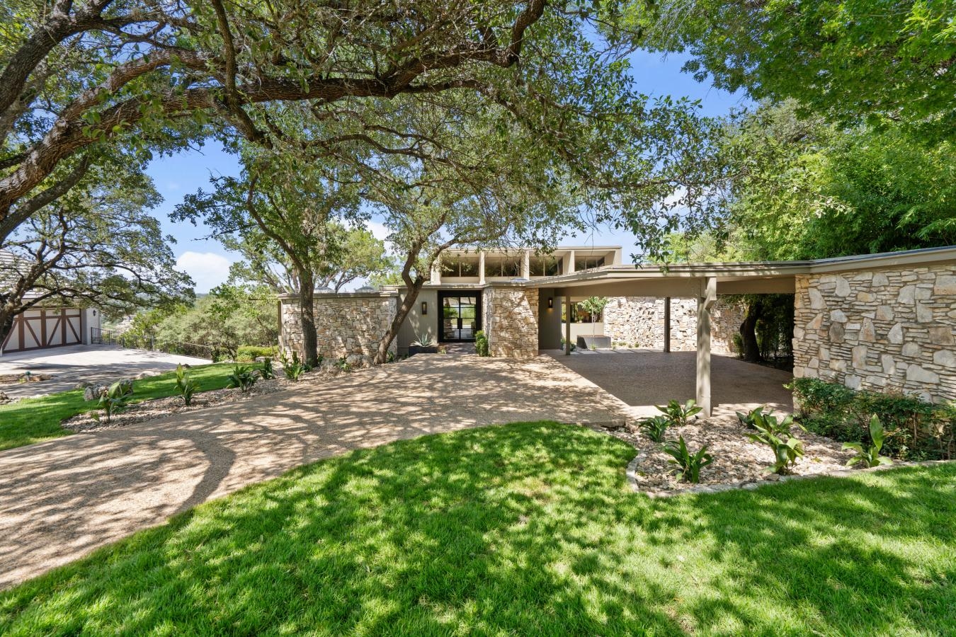 property-image-36