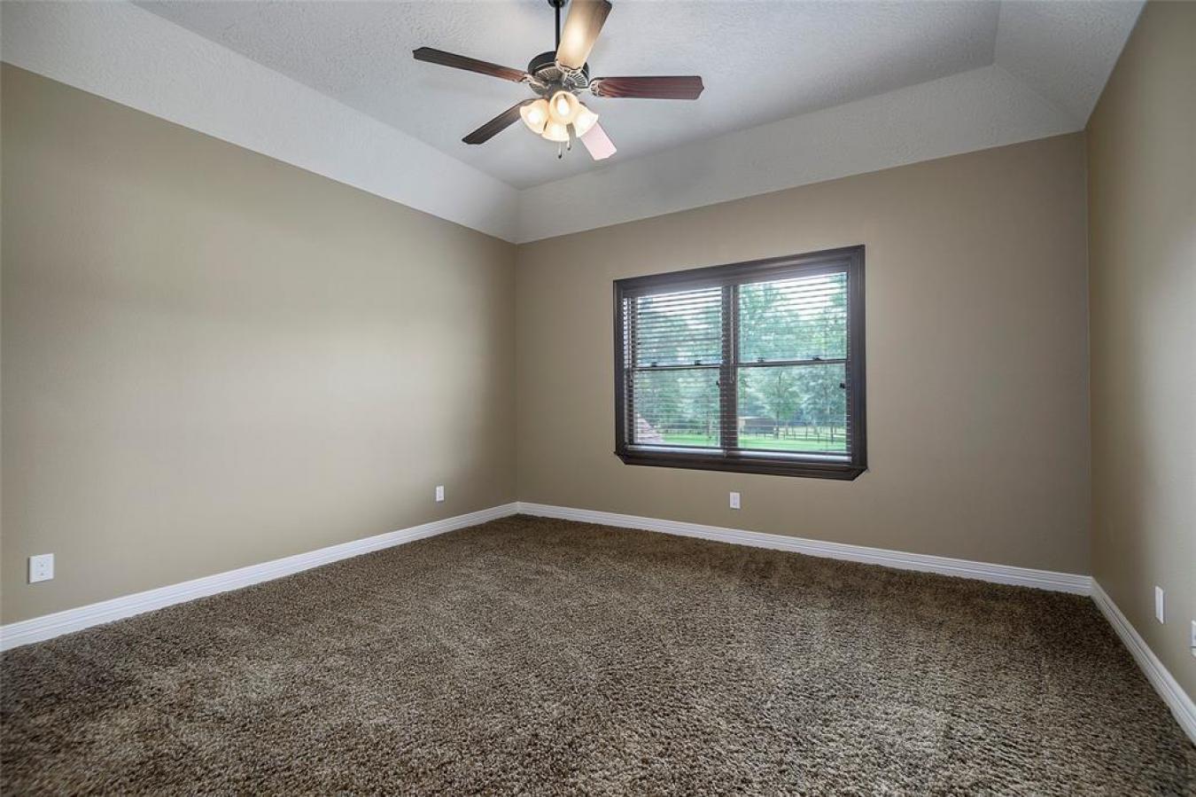 property-image-35
