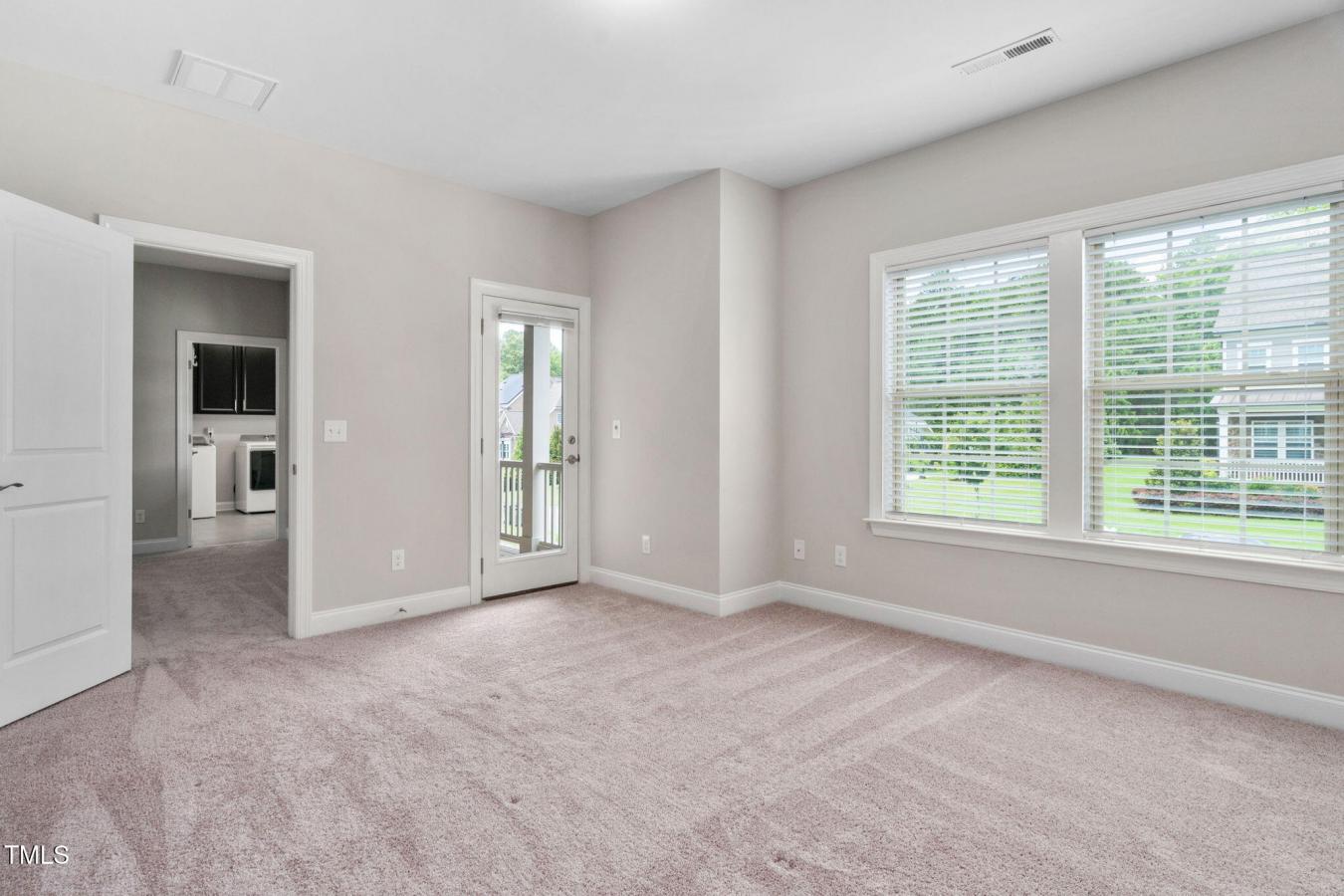 property-image-36