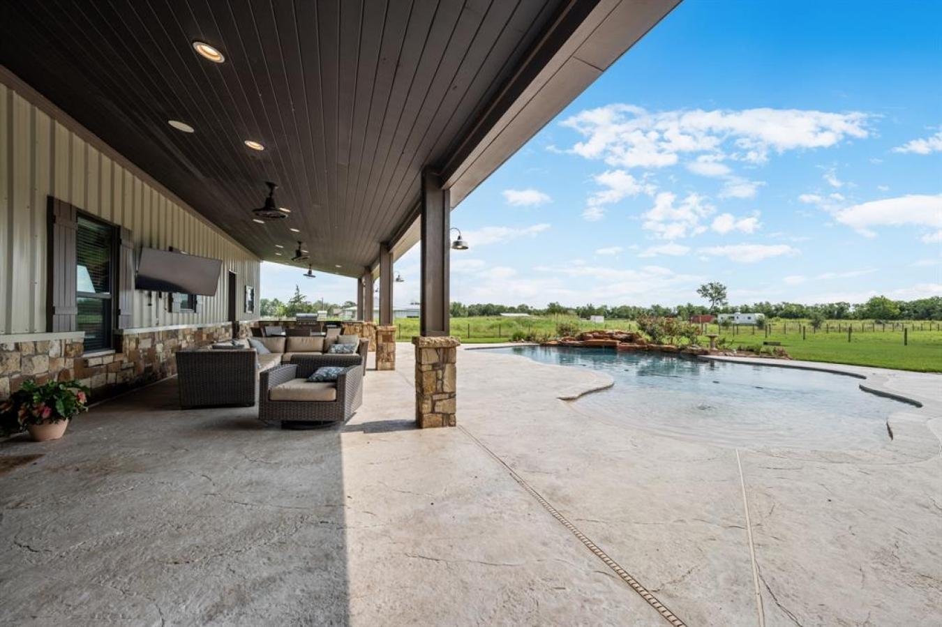 property-image-11