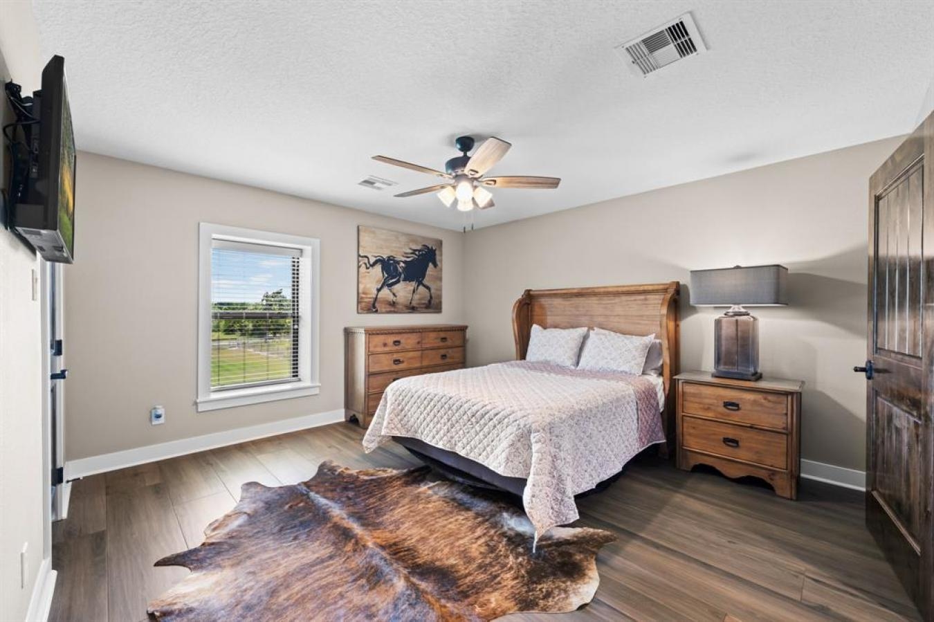 property-image-36