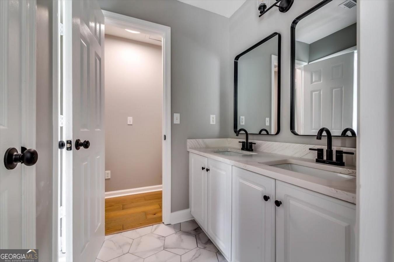 property-image-32