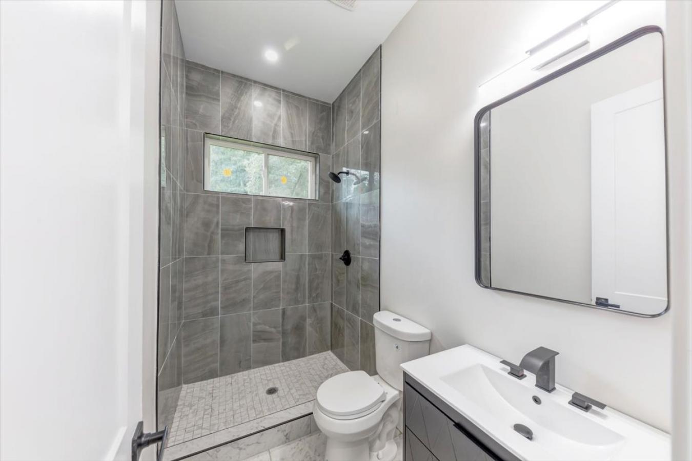 property-image-23