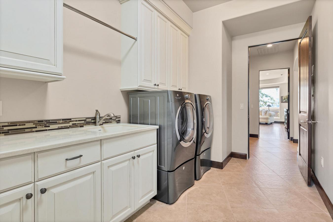 property-image-36