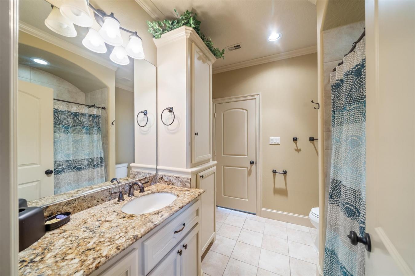 property-image-35