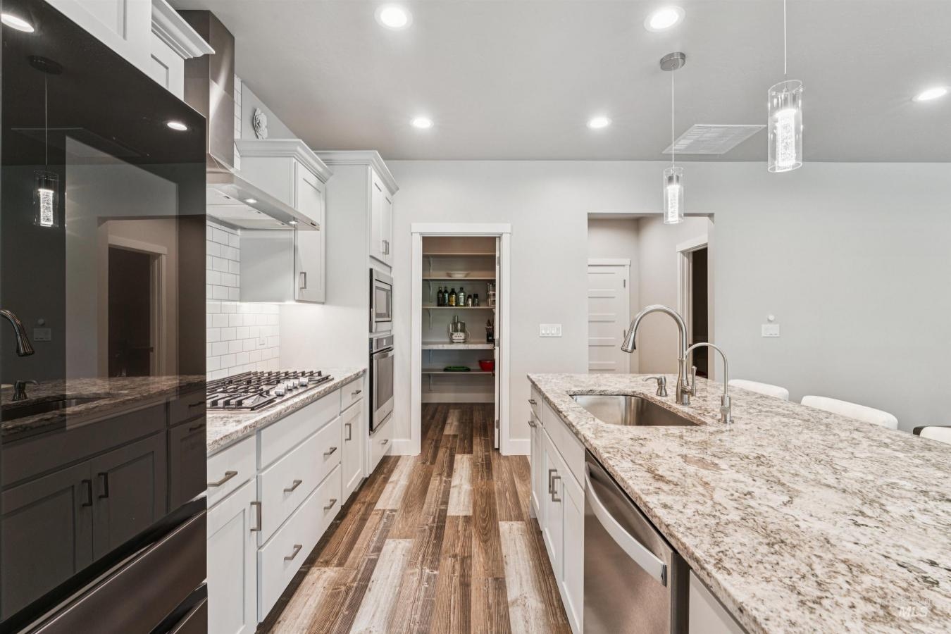 property-image-9