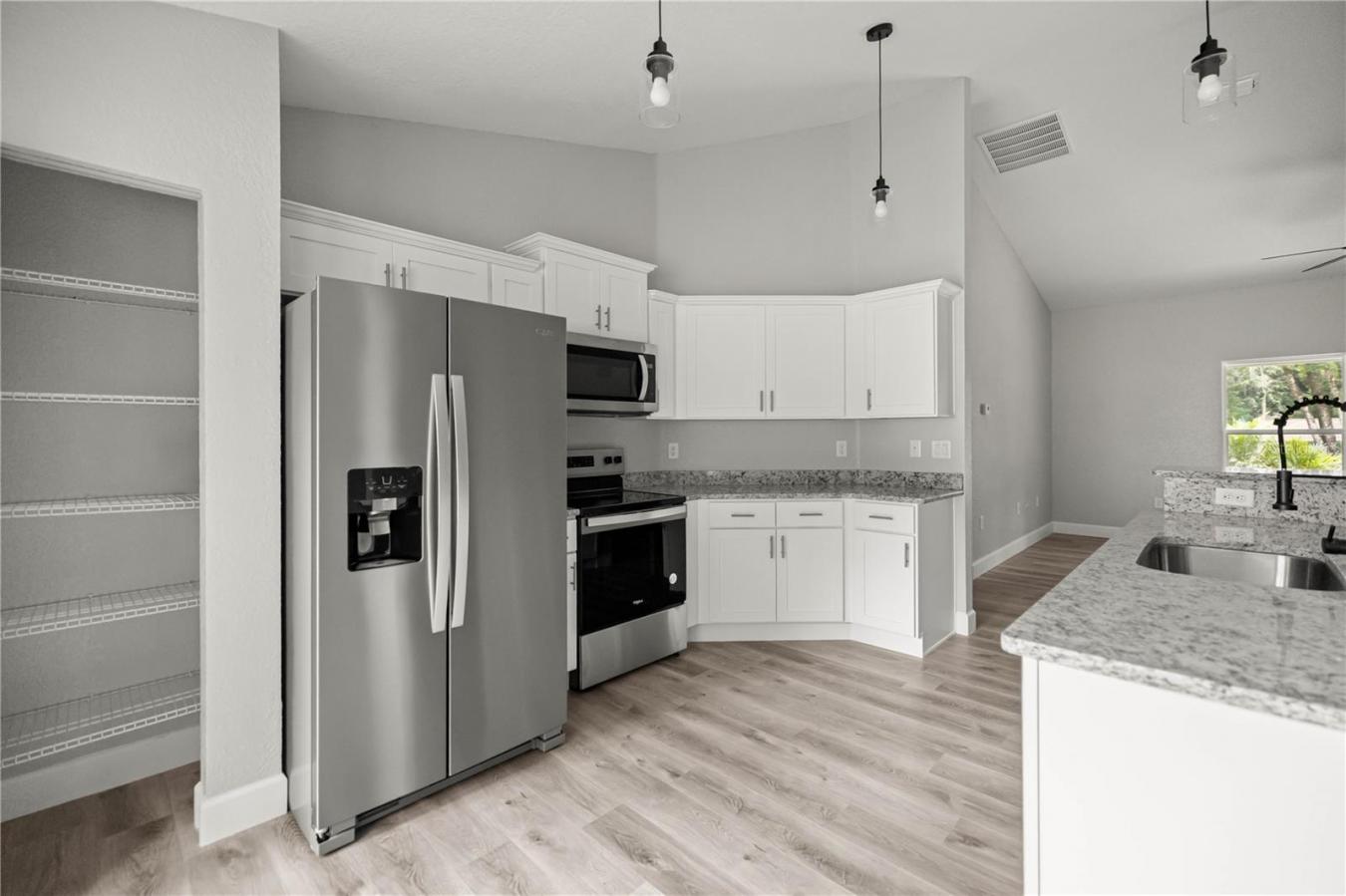 property-image-9