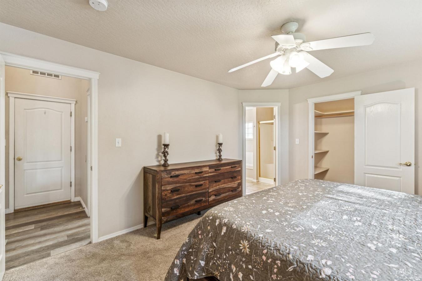 property-image-23