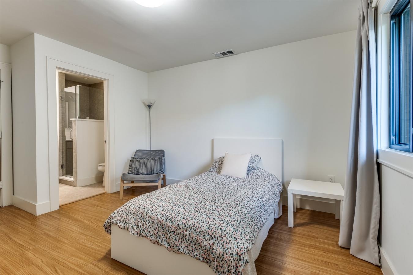 property-image-11