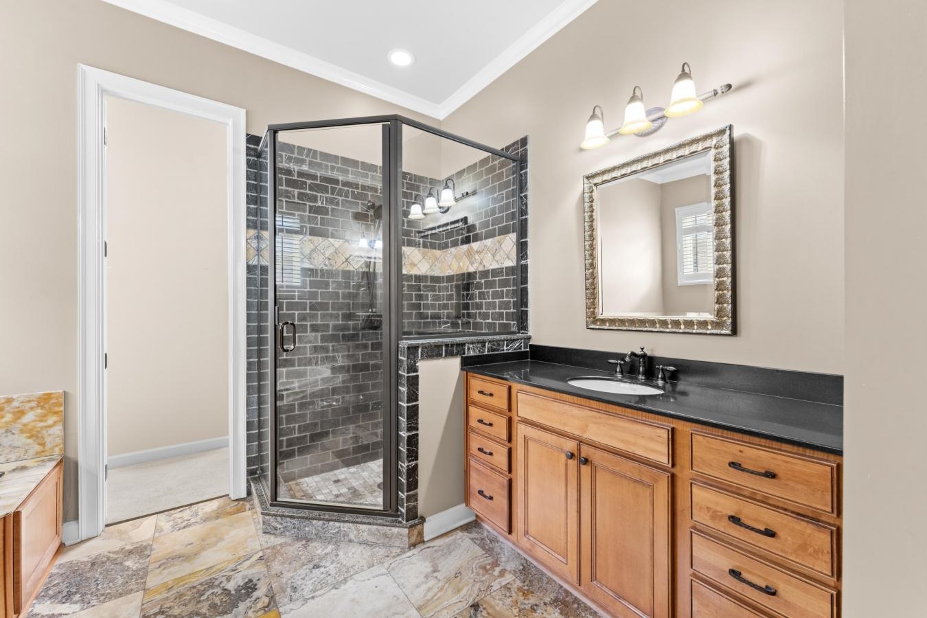property-image-19
