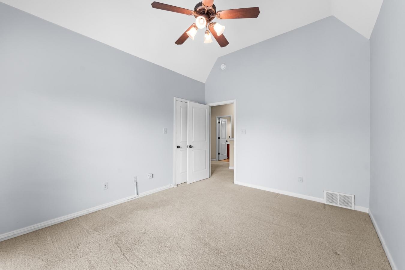 property-image-32