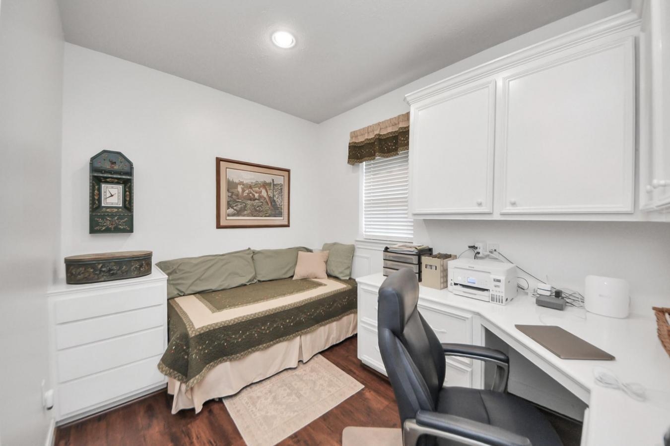 property-image-32