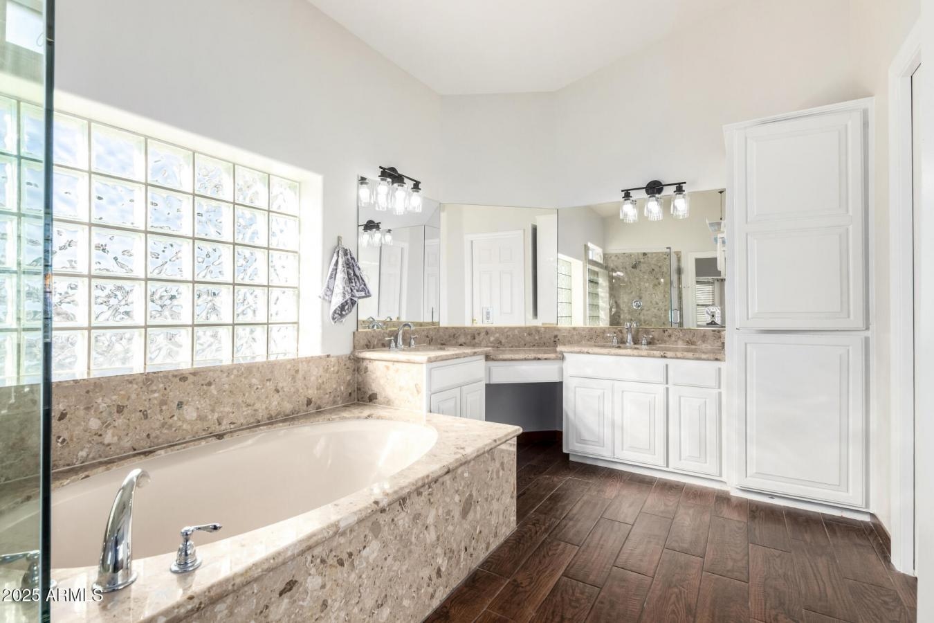 property-image-18