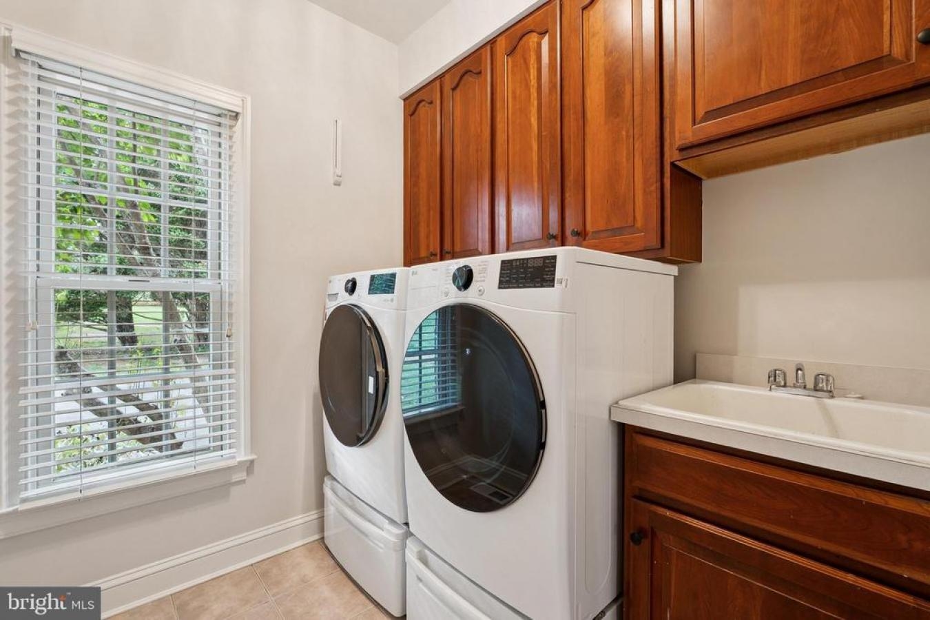 property-image-36