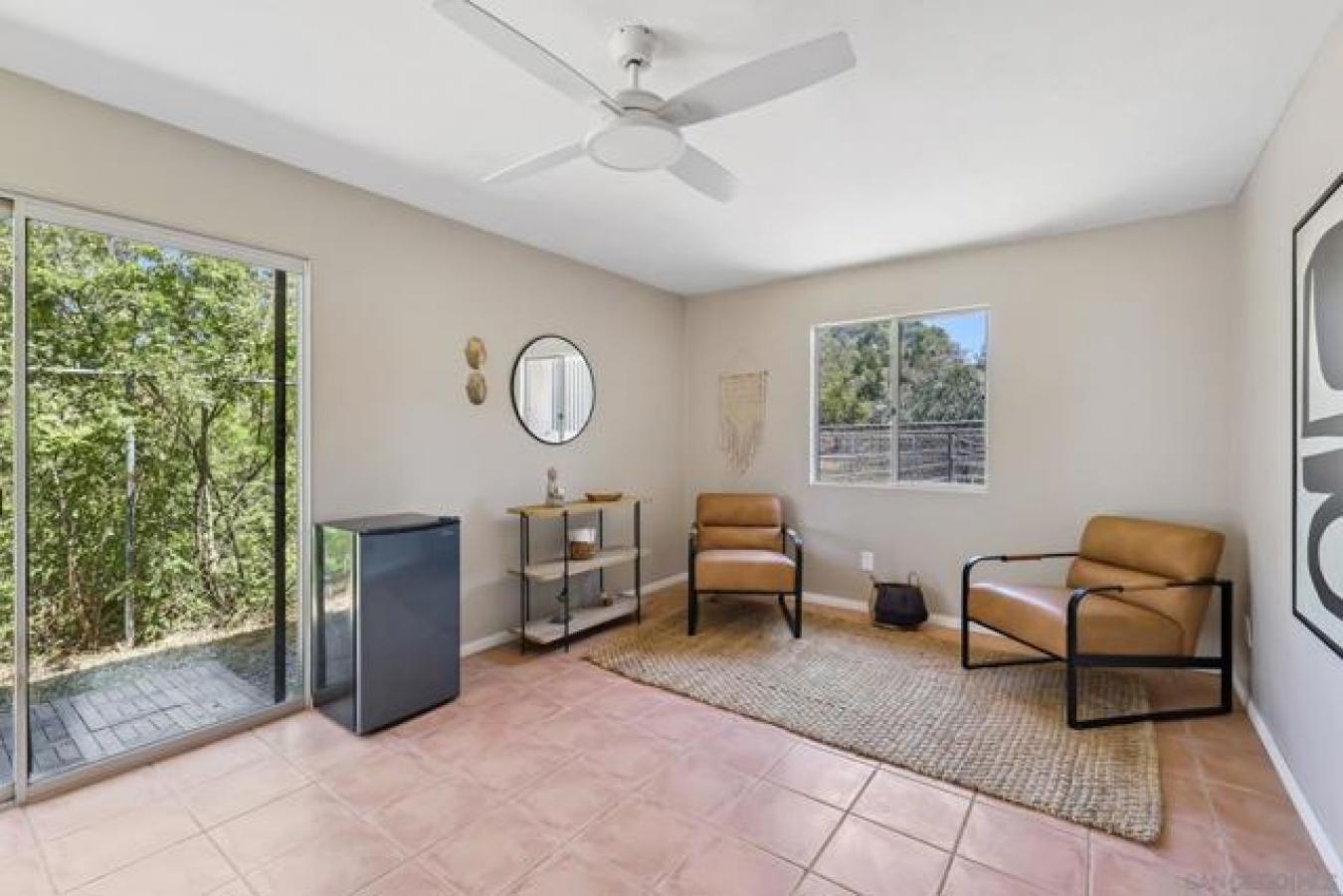 property-image-35