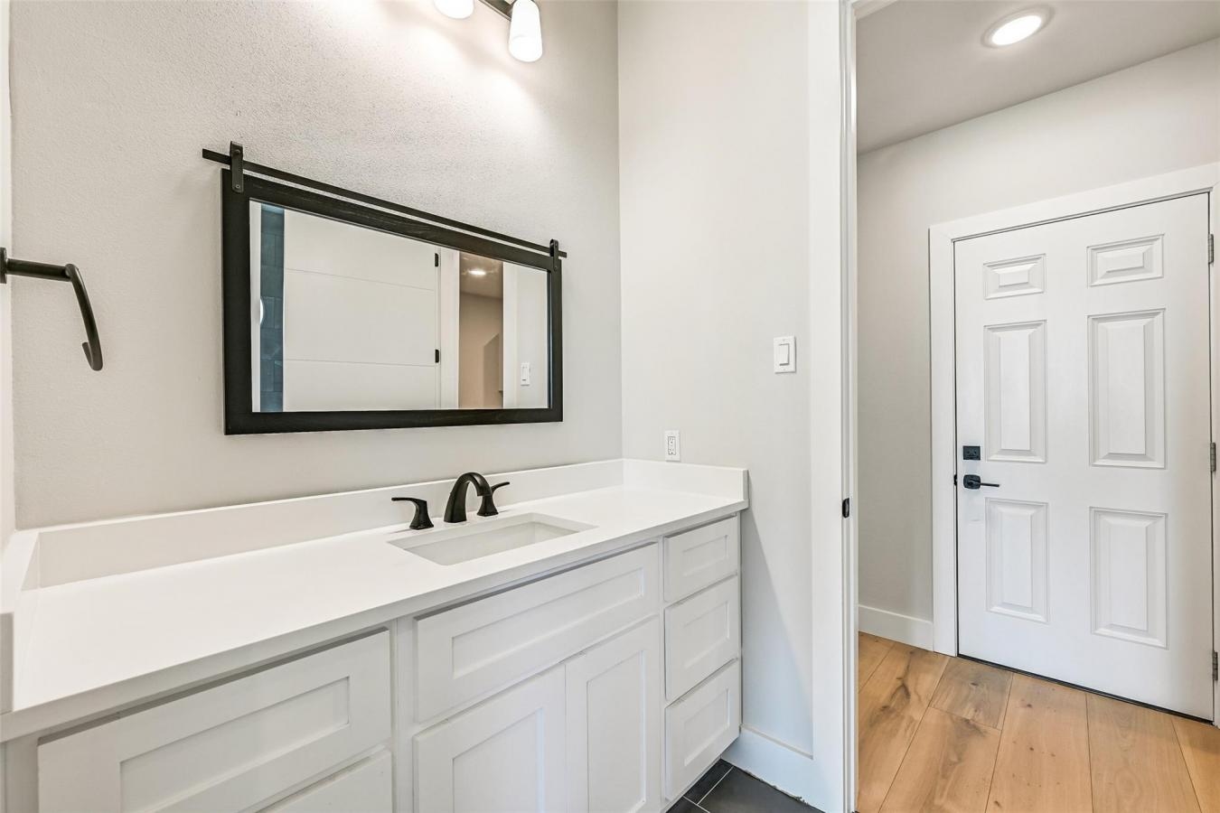 property-image-23