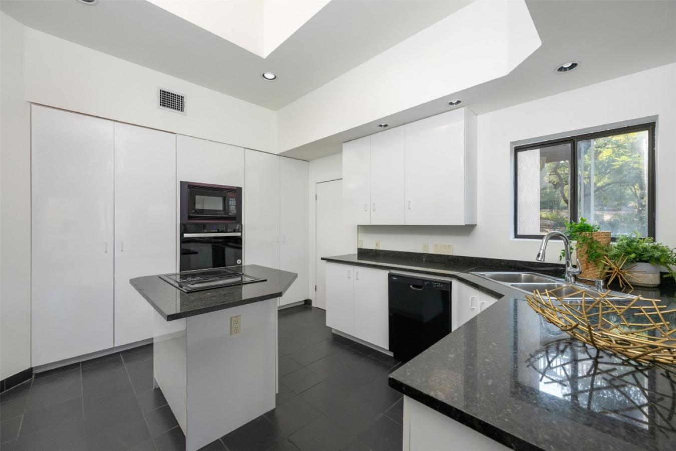 property-image-19