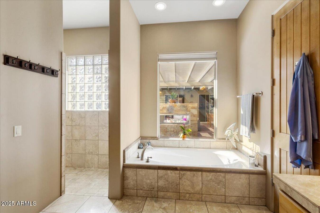 property-image-9