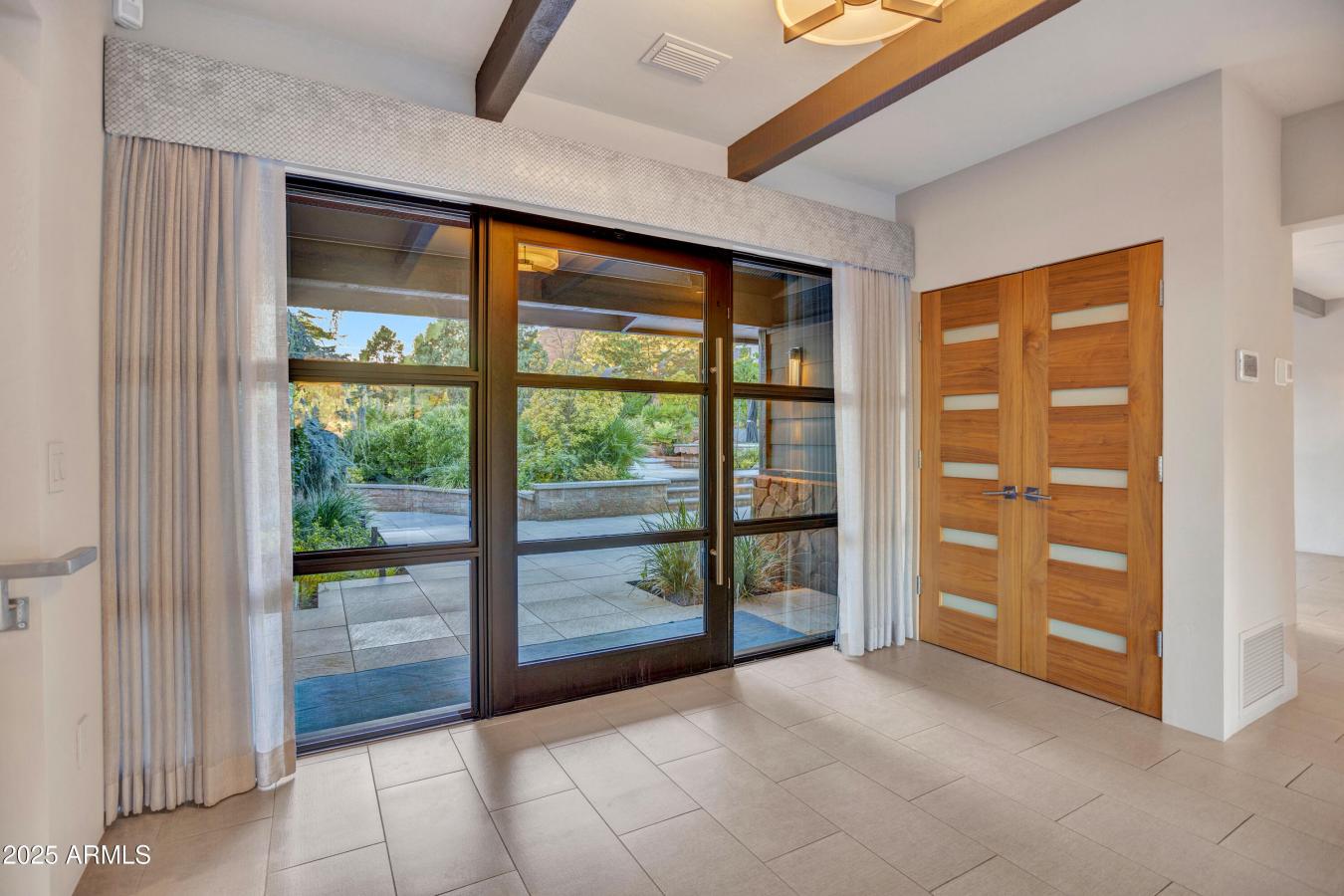 property-image-12
