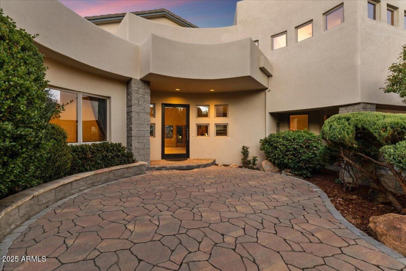 property-image-3